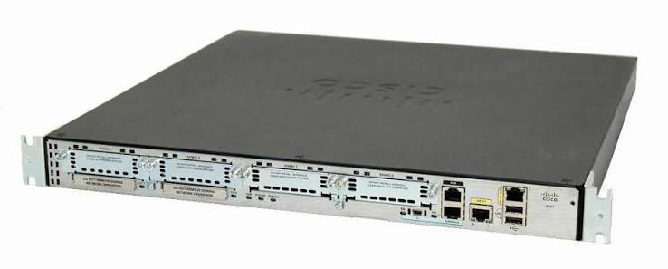 Refurbished Cisco 2901 Series Router in Very Good condition