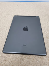 Refurbished Apple iPad 9th Gen Wi-Fi + Cellular in Very Good condition